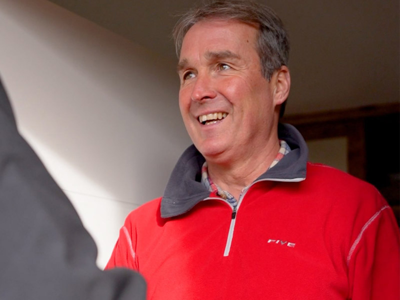 Lächelnder PV Green Kunde